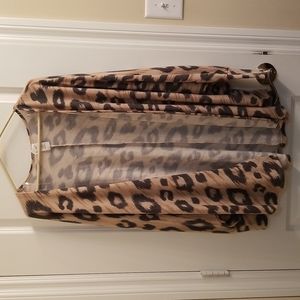 NWOT Honeyme Dolman Cardigan. Large